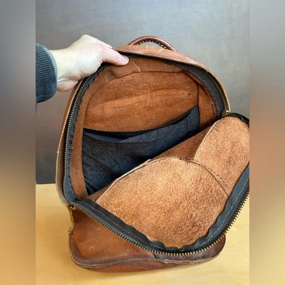 Vintage Hand Tooled Leather Backpack - Picture 6 of 7